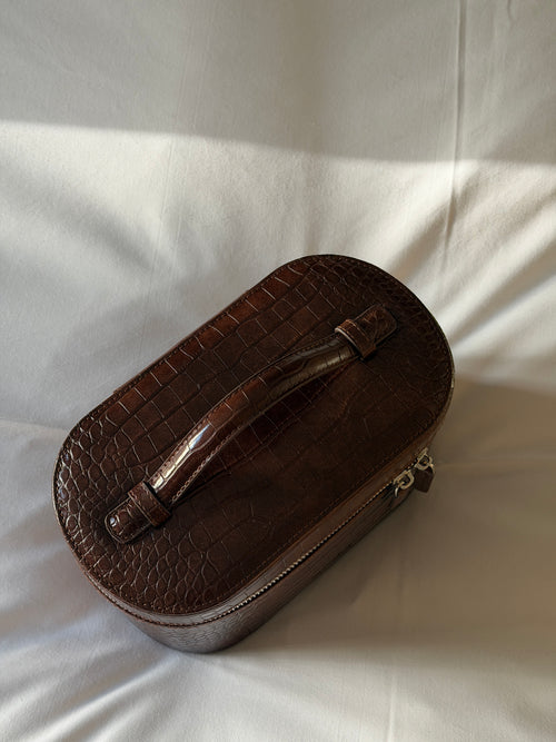The amio bag
